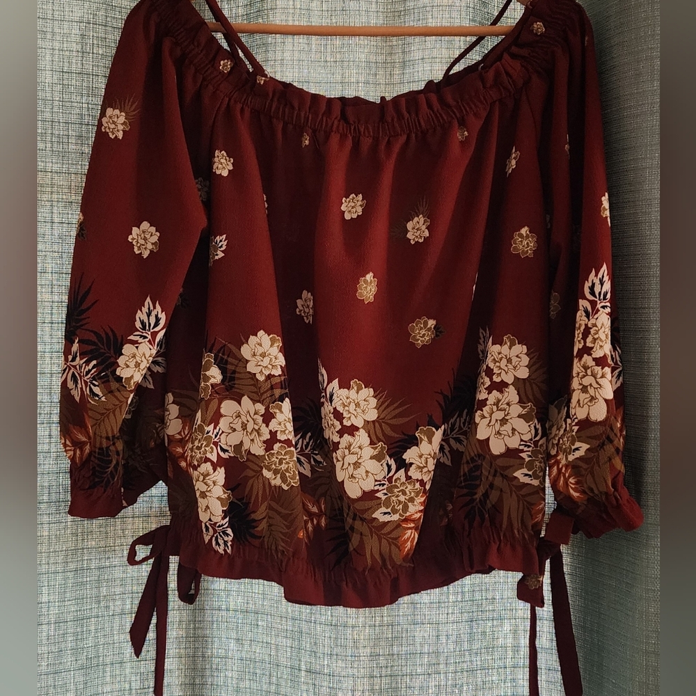 Floral Burgundy Women's Top Sz 1XL